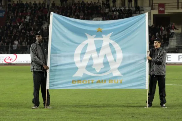 Braquages à l&rsquo;OM : début du procès