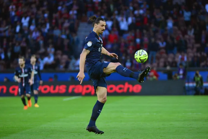 Paris marche sur Guingamp et file vers le titre