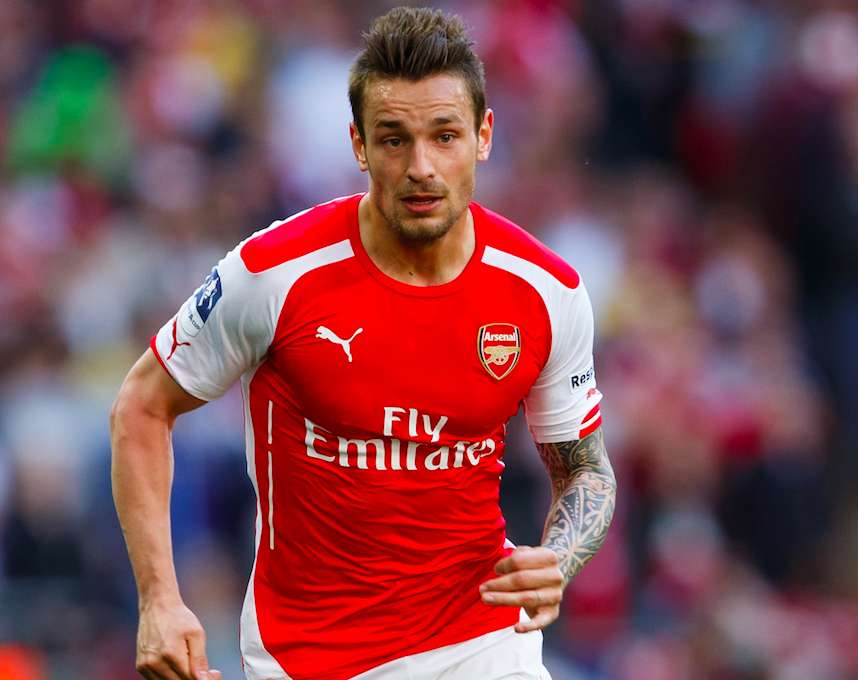 Debuchy et le poste de latéral droit à Arsenal