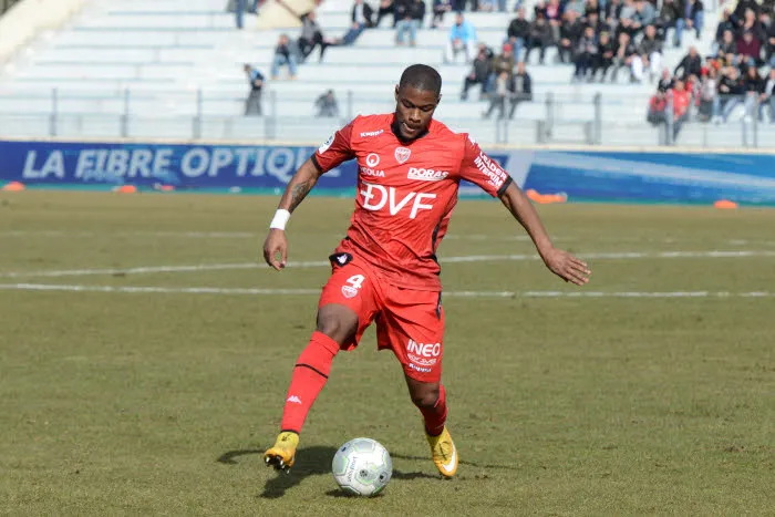 William Rémy signe à Montpellier