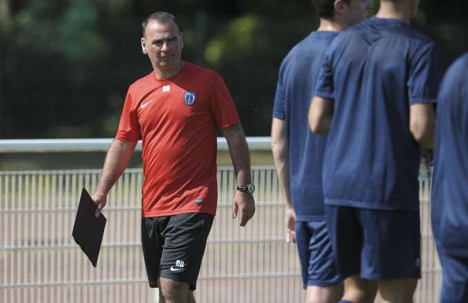 Le Paris FC a commencé son marché