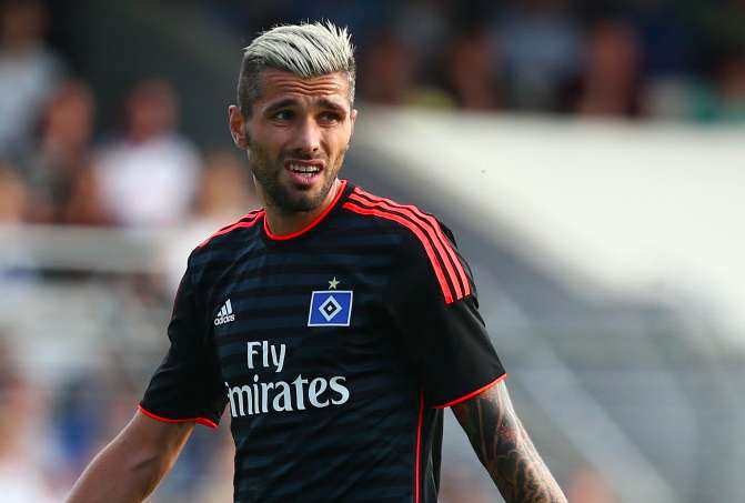 Behrami à Watford