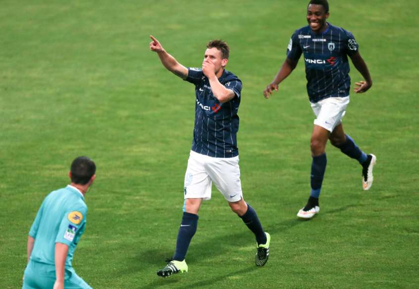 Paris FC : une belle tête de vainqueur