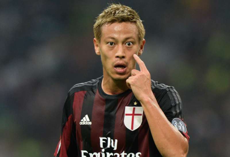 Honda critique la gestion sportive du Milan