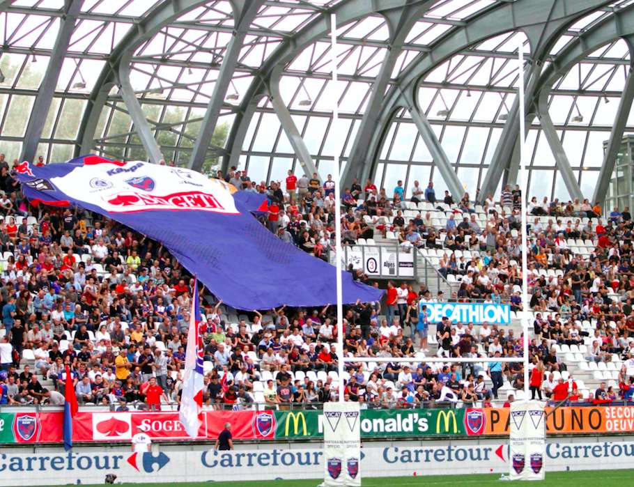 Mais bon sang, que se passe-t-il au Stade des Alpes ?