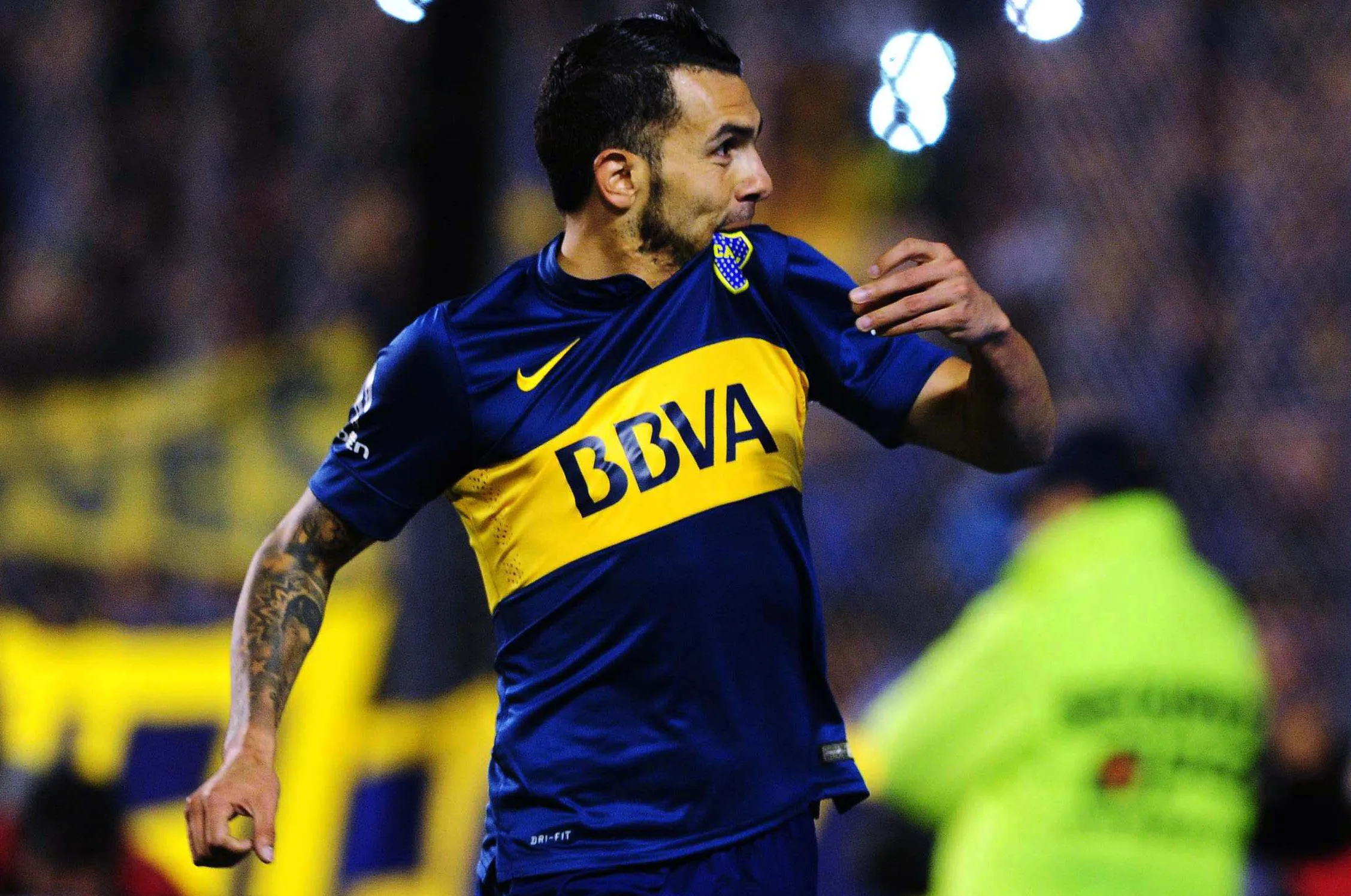 Tévez évoque un départ de Boca