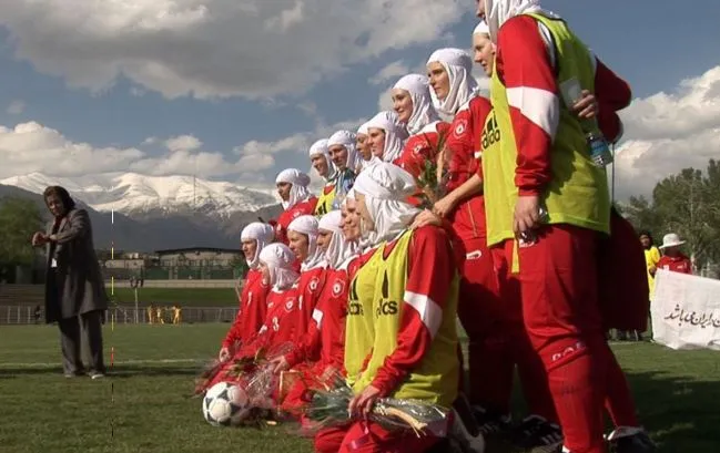 Madame football club à Téhéran