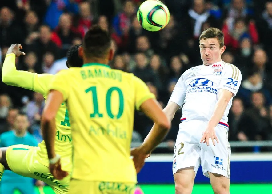 Perrin envoie Lyon sur le podium