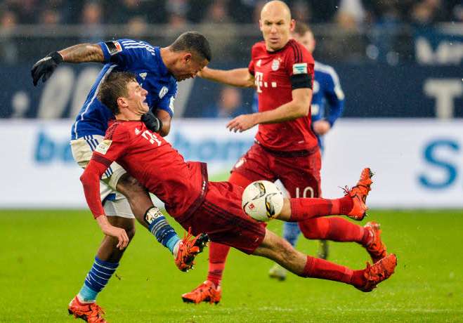 Revivez Bayern Munich &#8211; Schalke 04 (3 &#8211; 0)