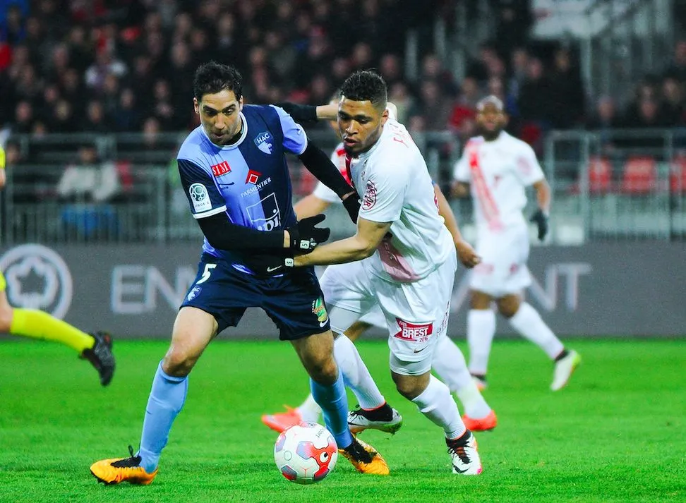 Auxerre fesse Metz, Paris veut y croire