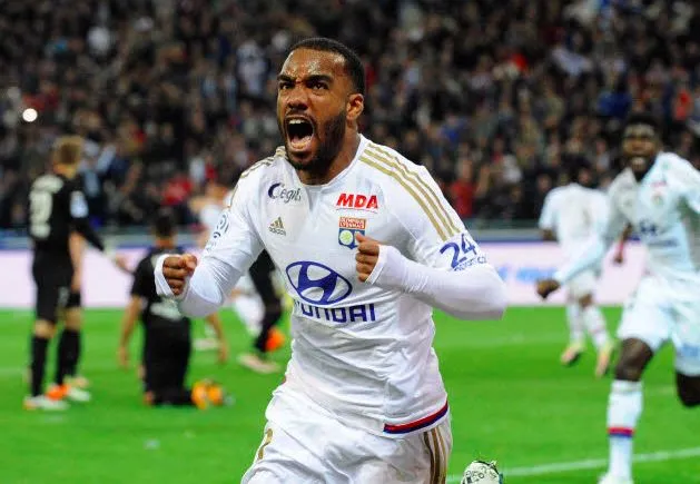 Génésio sur Lacazette : «<span style="font-size:50%">&nbsp;</span>Le bon choix, c’est de rester<span style="font-size:50%">&nbsp;</span>»