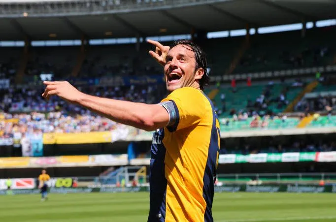 Top 10 : Les buts de Luca Toni