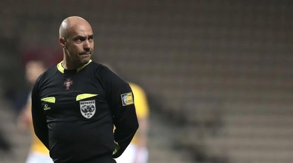 Le bel hommage d&rsquo;un arbitre portugais