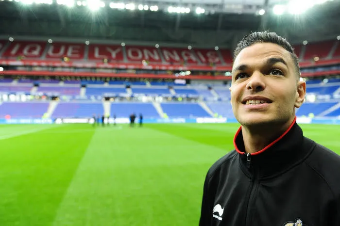 Ben Arfa dément son voyage à Barcelone