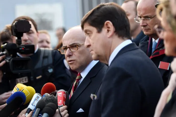 Cazeneuve : «<span style="font-size:50%">&nbsp;</span>Les fan-zones pourront être remises en cause en cas de menace <span style="font-size:50%">&nbsp;</span>»