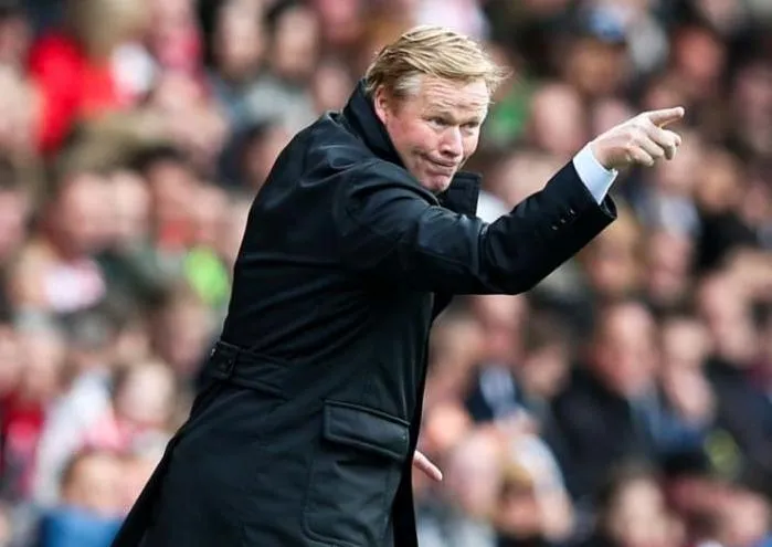 Everton drague Ronald Koeman