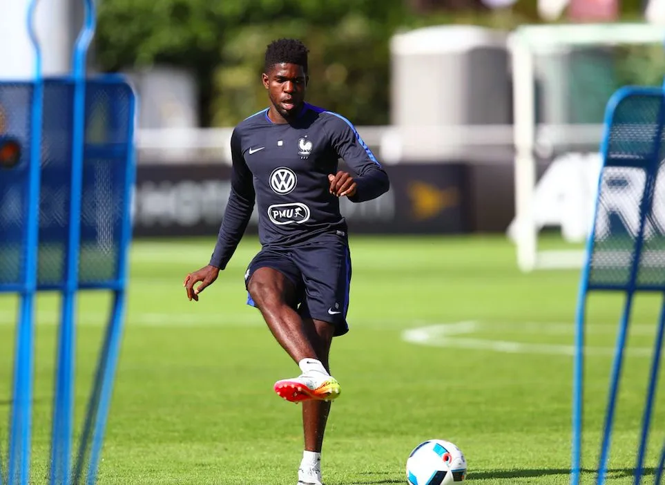 Mathieu forfait, Umtiti dans les 23