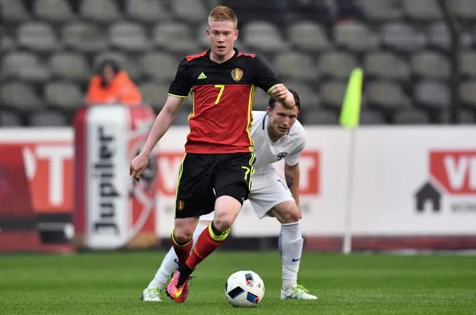 Wilmots envisage De Bruyne en milieu défensif