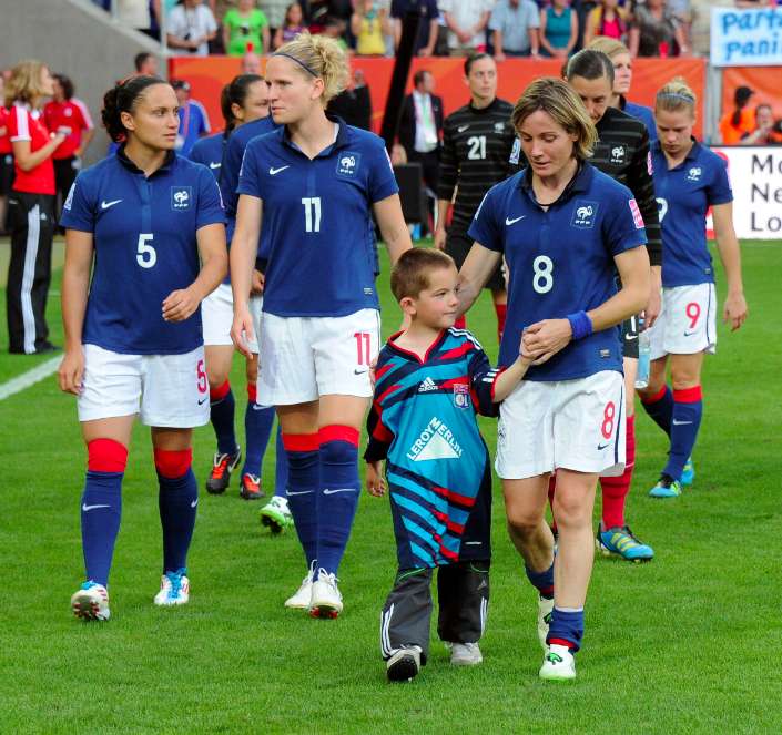 «Celle-là, elle m’a collée au string pendant toute la rencontre»