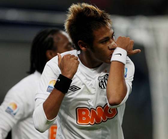 Santos veut y croire