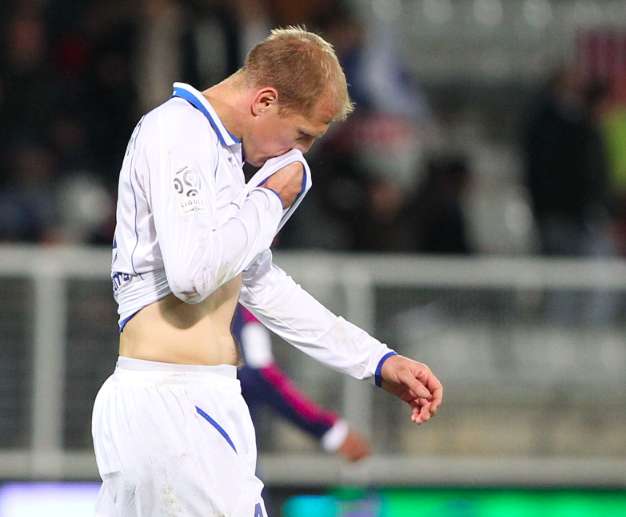 Auxerre : «Dégage la Ligue 2»