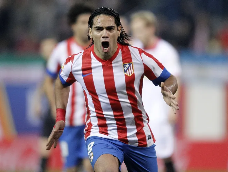 Falcao rugit cinq fois !