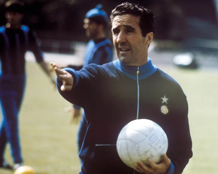 Helenio Herrera, et le football fut