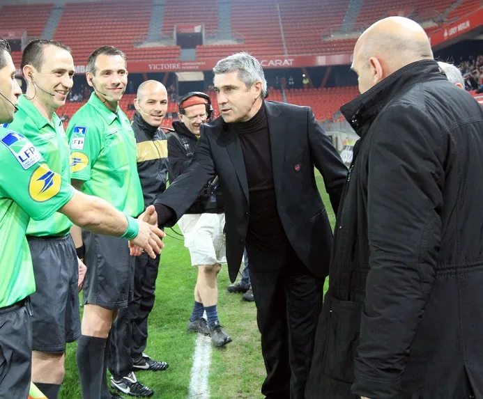 Poste à pourvoir : entraîneur du Stade rennais