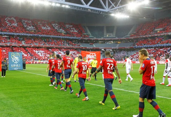 Des Lillois pas encore à la maison au Grand Stade