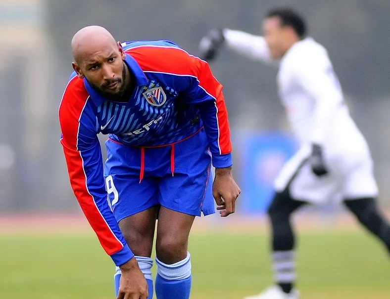 Anelka et Drogba, loin du compte