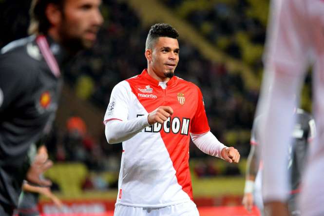 Monaco fait tomber le mur corse