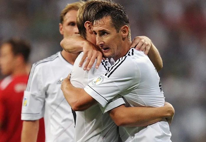 Vine : Klose rejoint Ronaldo