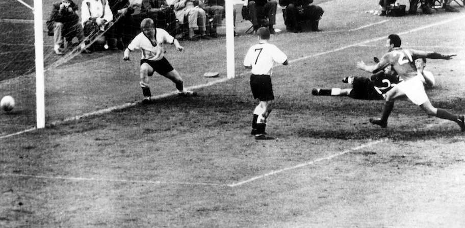 Les Bleus de Just Fontaine collent un set à l&rsquo;Allemagne !