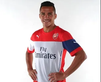 Photo : Alexis Sánchez à Arsenal (officiel)