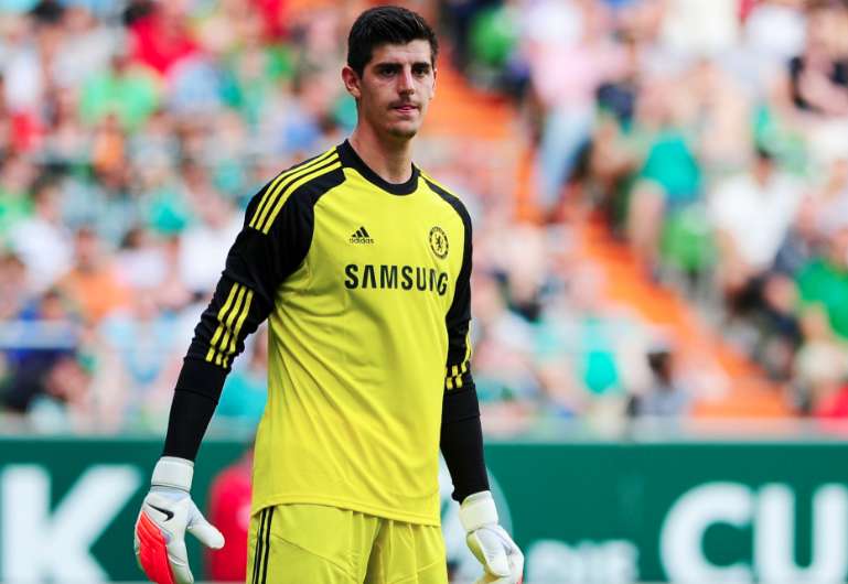 Cech ou Courtois, il faut choisir