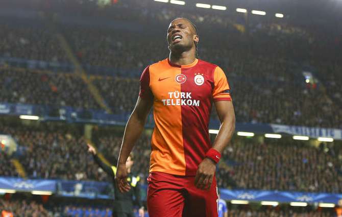 Quand Drogba rend visite à Galatasaray