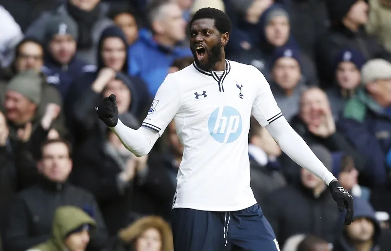 Adebayor abat Everton