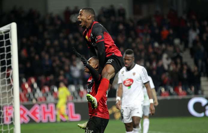 Pourquoi Claudio Beauvue est meilleur qu&rsquo;Harry Kane