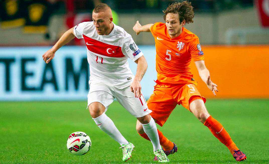 Sneijder sauve les Pays-Bas