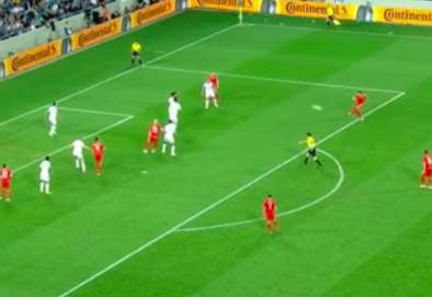 Vine : le joli coup franc de Bale