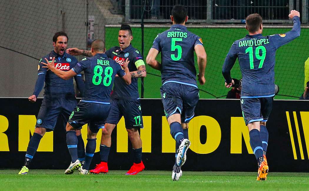 Le Napoli démolit Wolfsburg