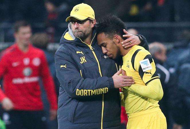 Dortmund regarde le Bayern avec une longue-vue