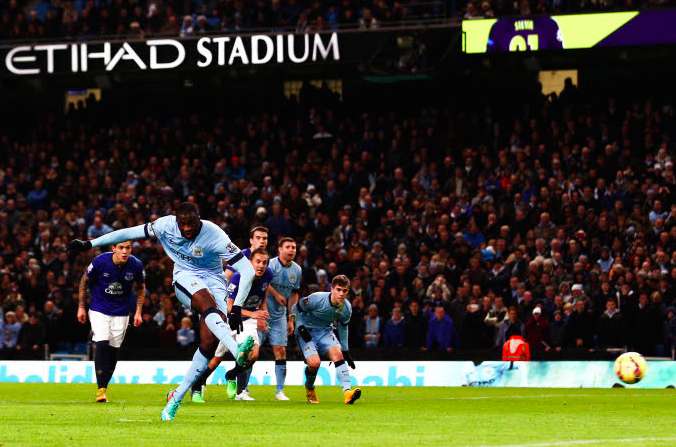 Manchester City prend trois points, mais perd Agüero