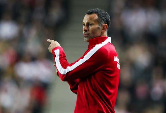 Vine : Ryan Giggs jongle avec une patate