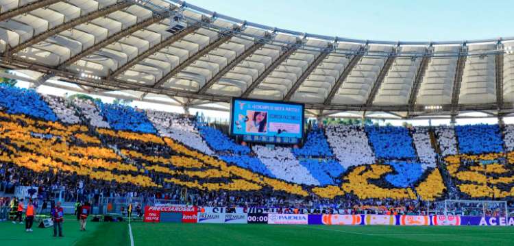 Quid de la division des Curve du stadio Olimpico ?