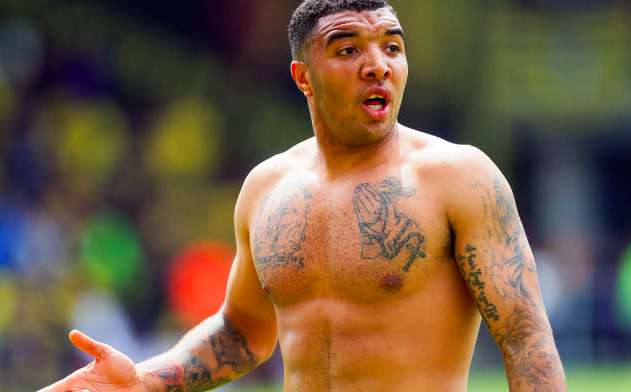 Deeney est servi