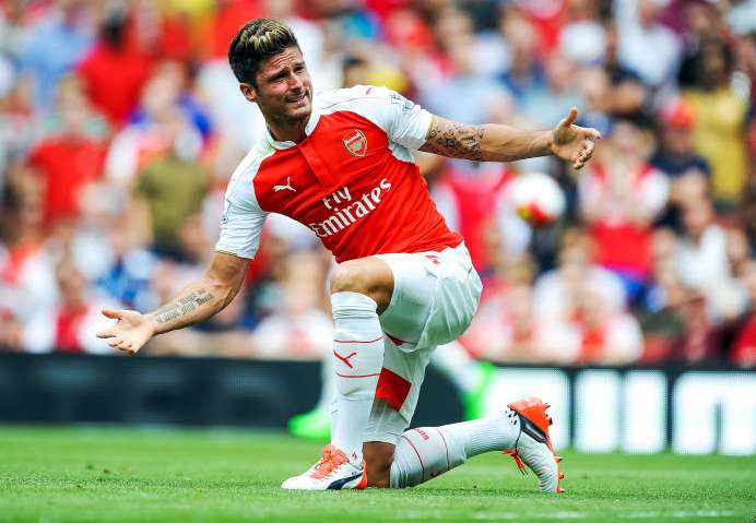 Giroud et la menace mercato ?