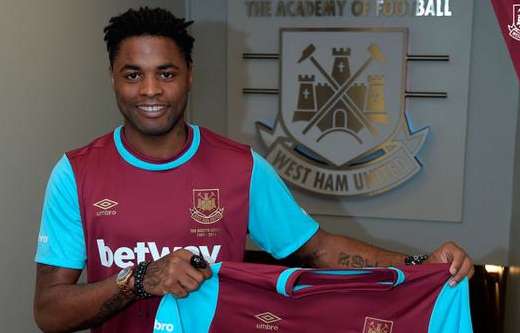 Song rempile à West Ham