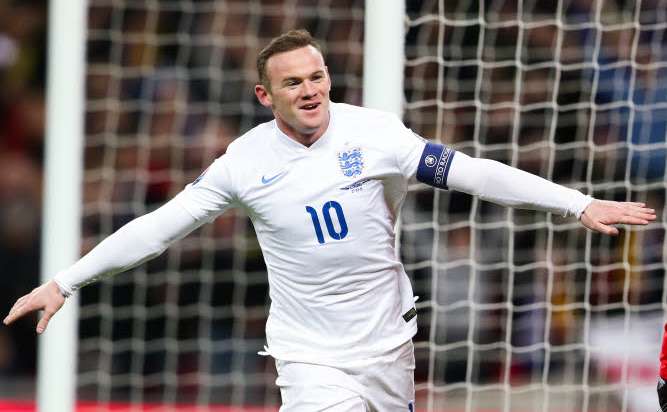 50 pour Rooney, 8 sur 8 pour les Anglais