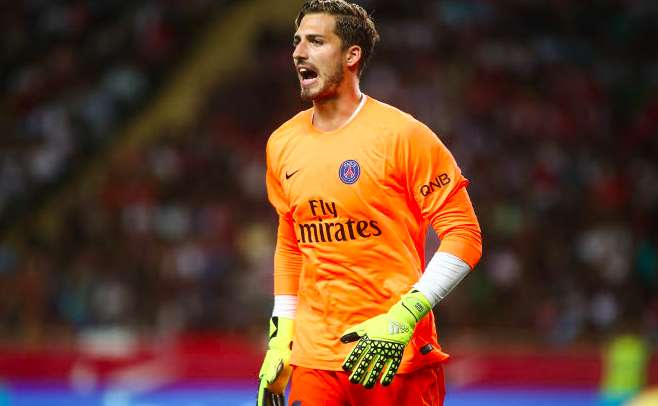 Trapp se prend les pieds dans le tapis du Parc des Princes